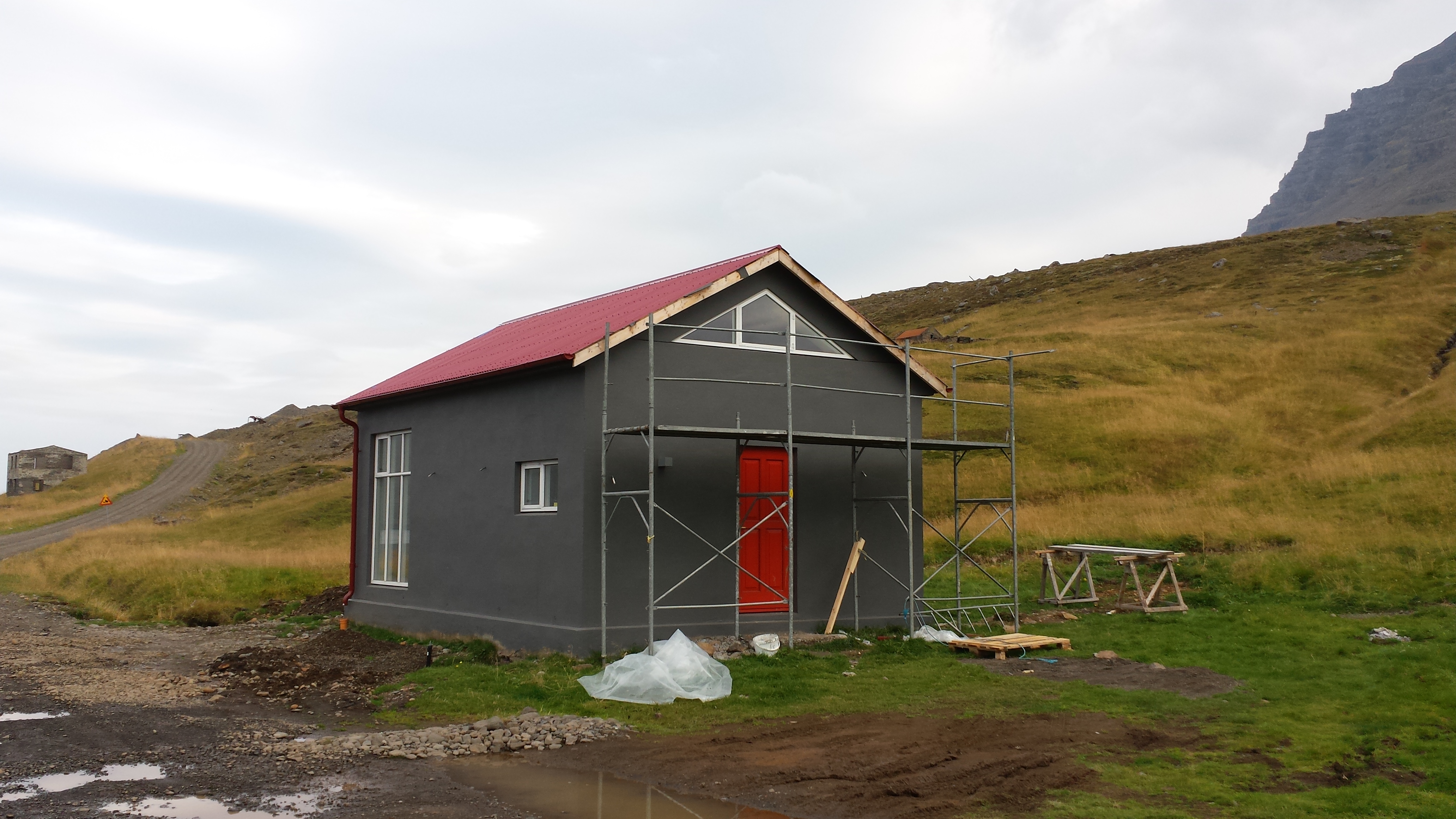 Endurbætur að taka á sig mynd.